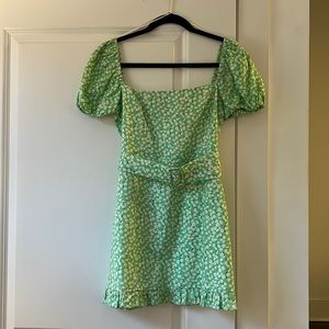 Perfect for summer puff sleeve mini. Size M. Perfect condition.